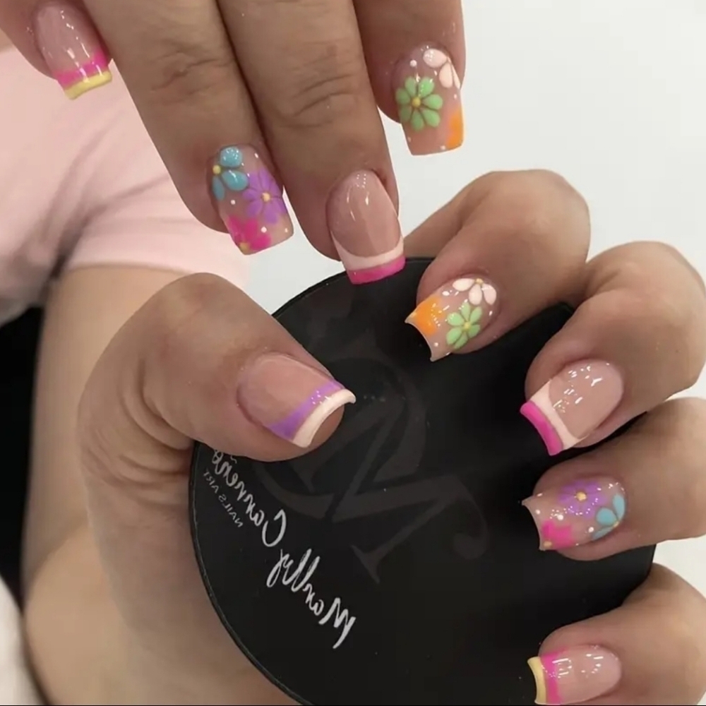 24 pieces square flowers design press on nails